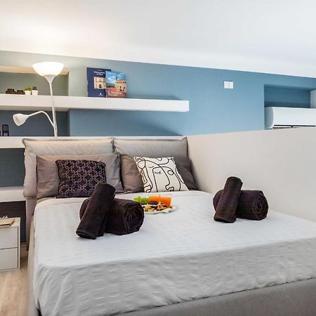 Duomo In 8 Stops Suite Deluxe Loft Мілан Екстер'єр фото